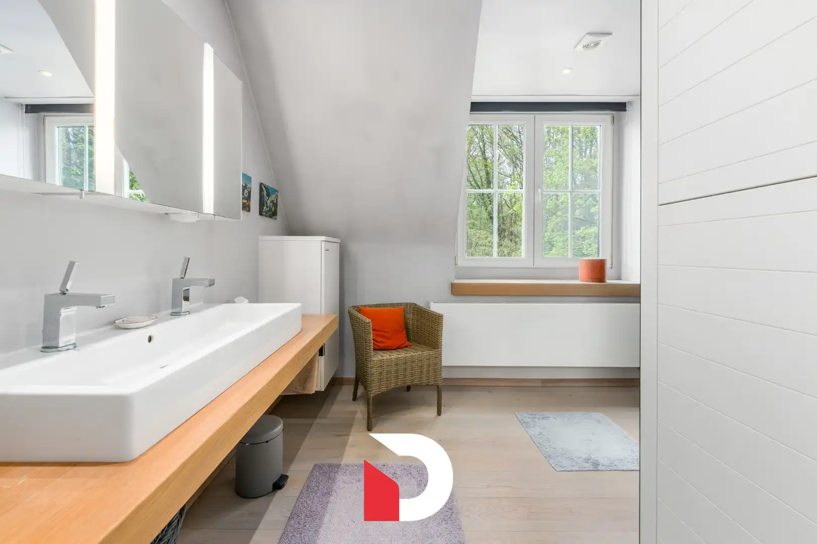 Statige halfopen woning op toplocatie te St-Kruis/Assebroek foto 19