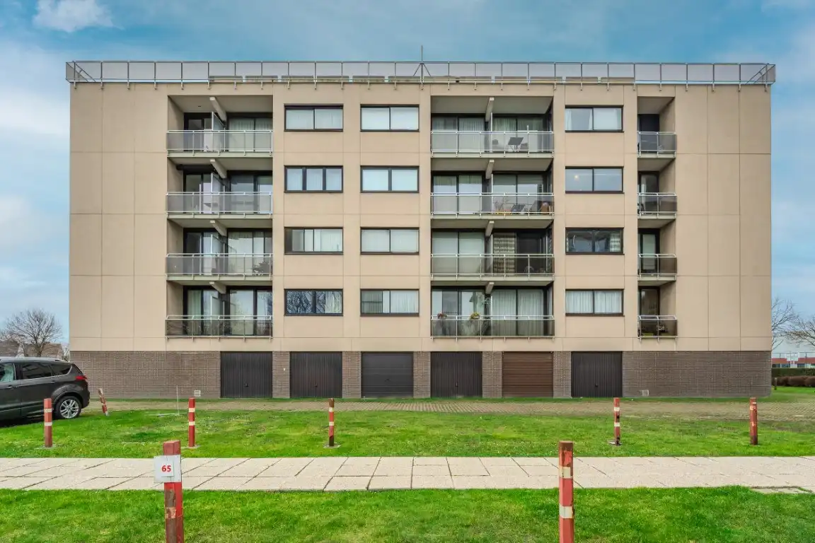 Vernieuwde studio met slaaphoek  foto 11