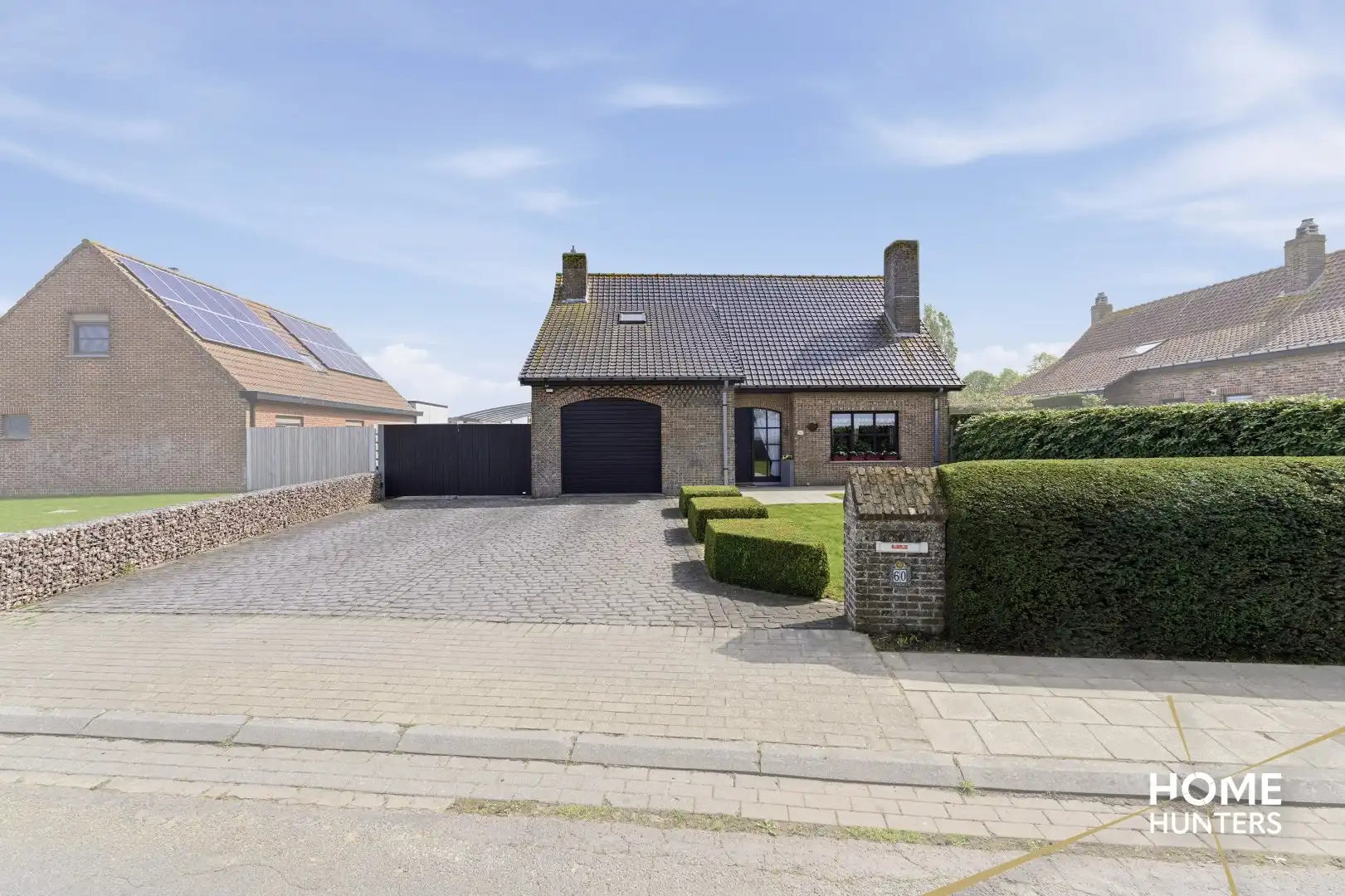 Instapklare villa met 5 slaapkamers, een ruime garage en een prachtige tuin te Dikkebus foto 43