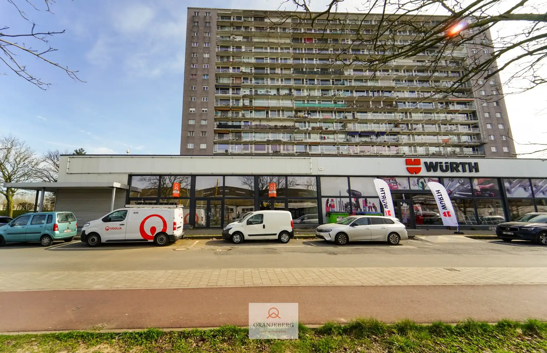 Commerciële ruimte te huur Afrikalaan 200 - 9000 Gent