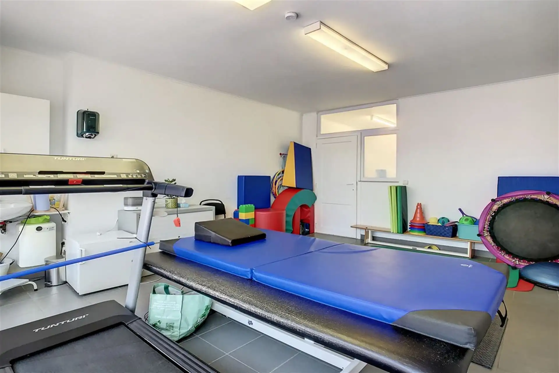 Praktijk- of kantoorruimte te huur, ideaal vrij beroep foto 3