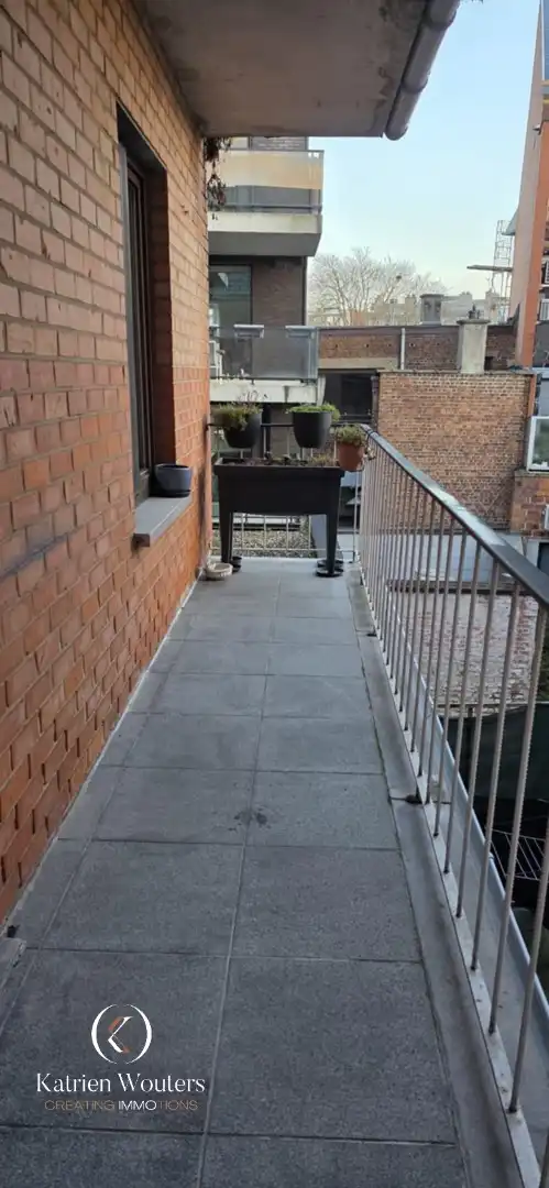 Gunstig gelegen opbrengsteigendom met 4 eenheden foto 22