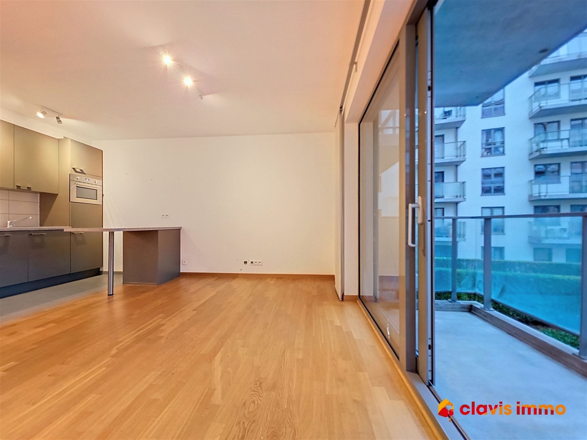 Studio met mooi terras foto 10