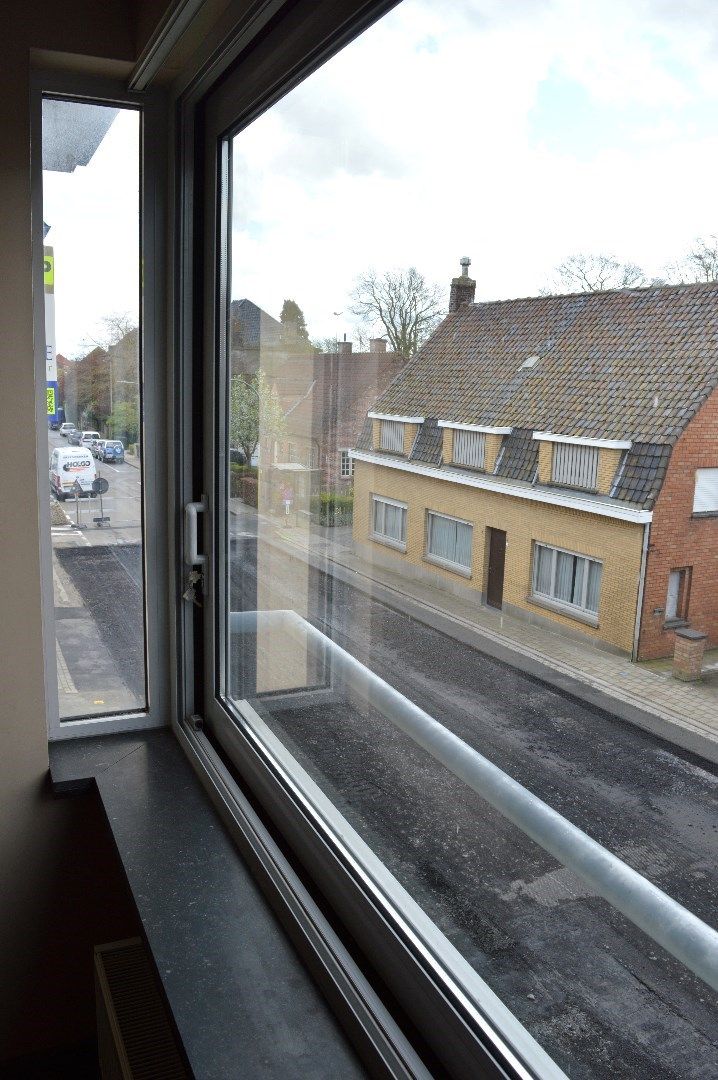 Ruim en energiezuinig appartement met 2 slaapkamers in centrum-Bellegem foto 12