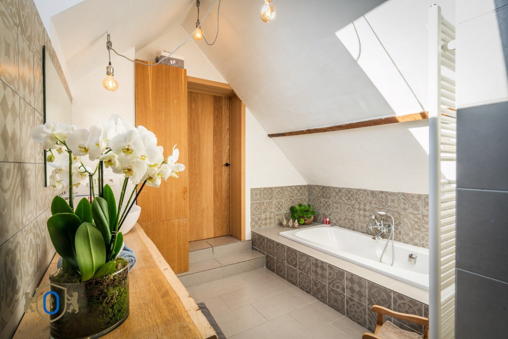 Landhuis met meerdere bijgebouwen foto 30