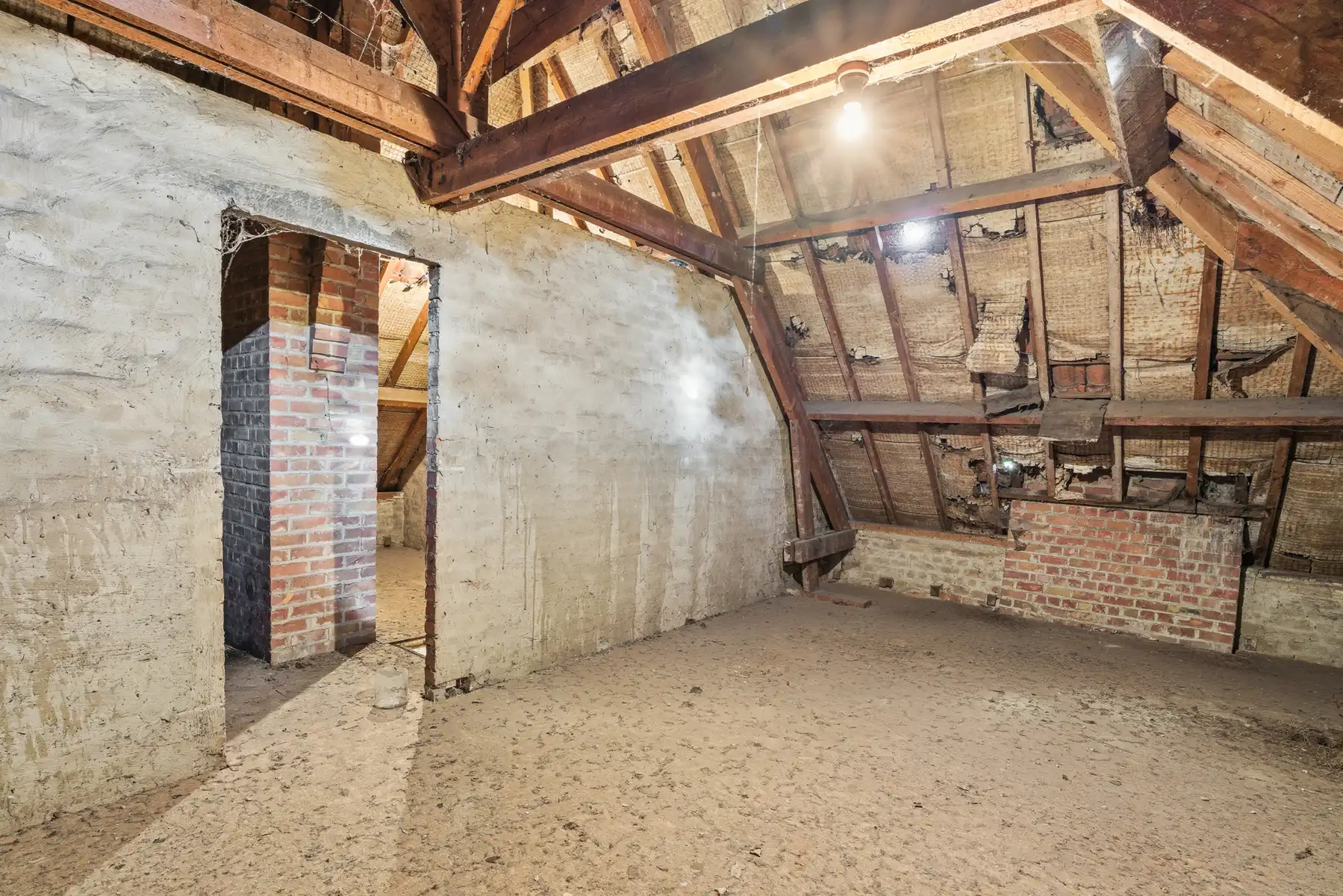 Te renoveren karaktervolle open bebouwing op toplocatie foto 16