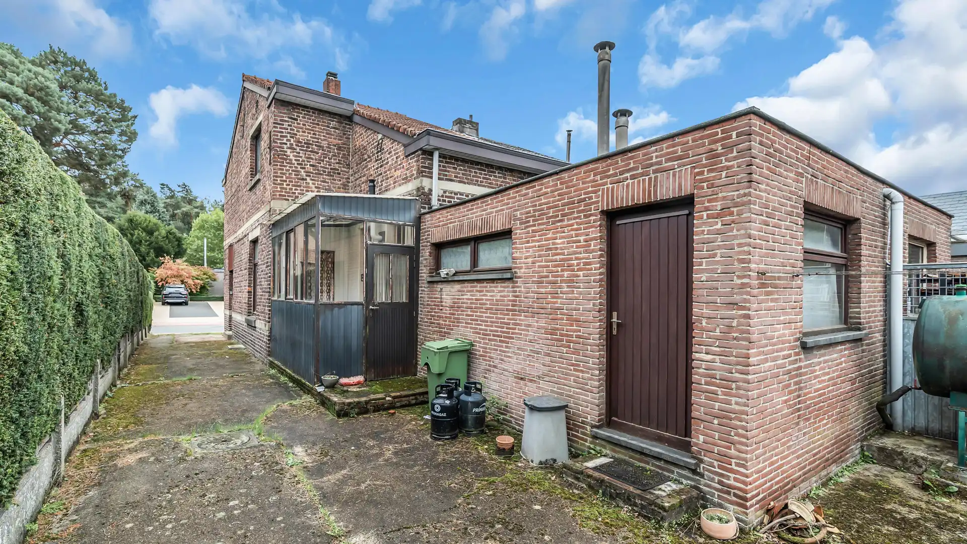 Te renoveren woning (H.O.B.) met 3 slpkrs te Genk foto 18
