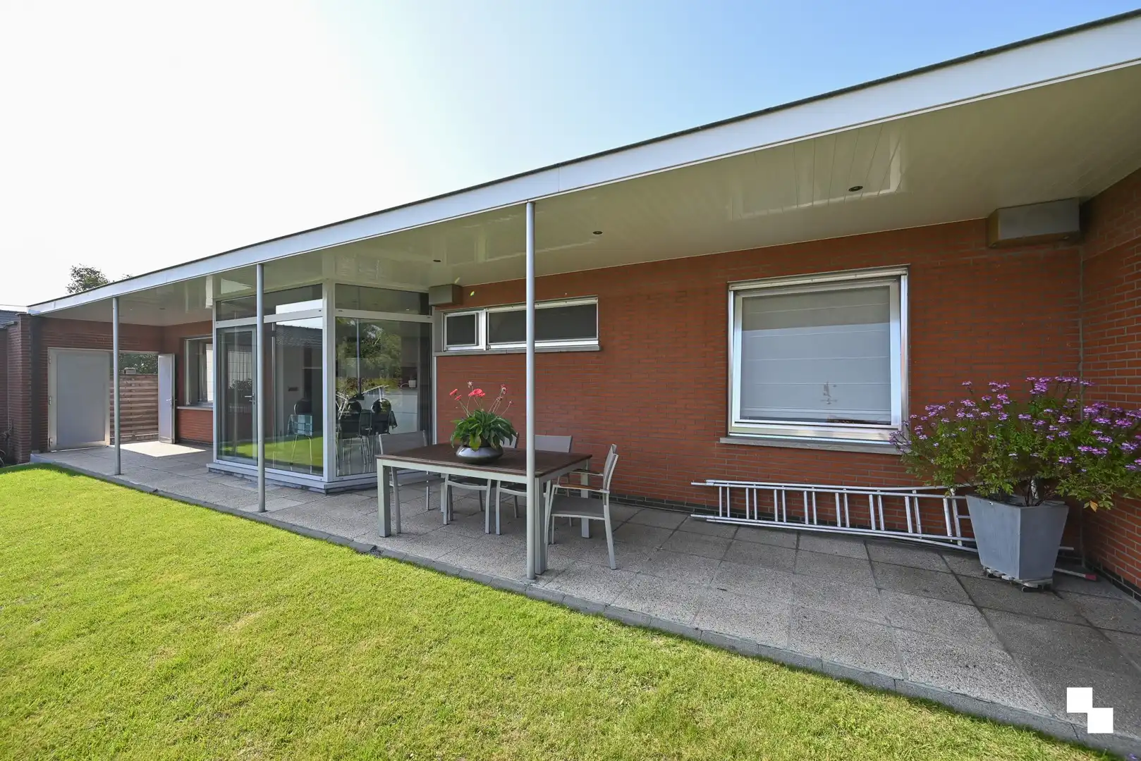 Vrijstaande woning met een heerlijk landelijke ligging te Ingelmunster foto 13