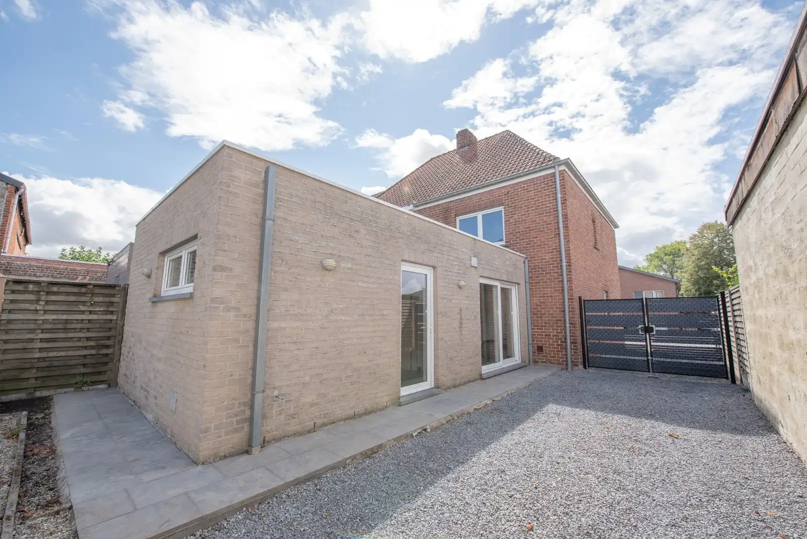 Instapklare halfopen bebouwing met garage op 210 m² te Zulte foto 13