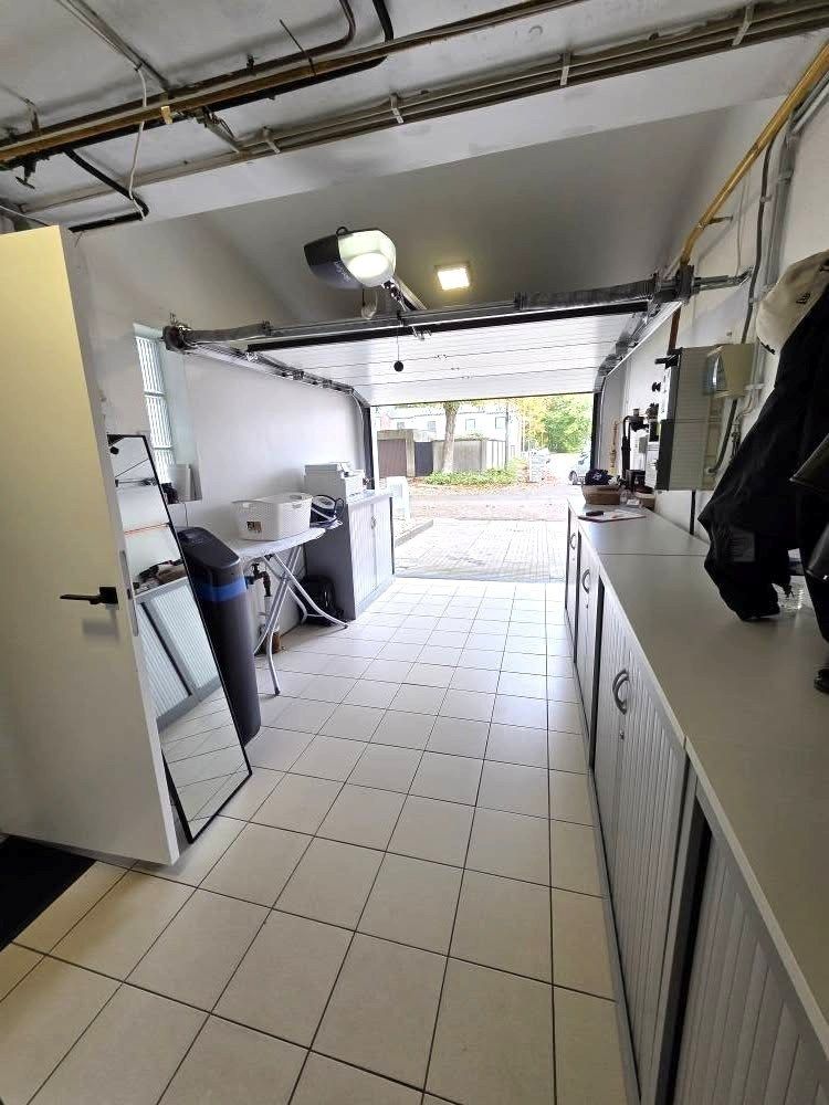 Als u graag renoveert...dan gaat u zich hier serieus vervelen... foto 23