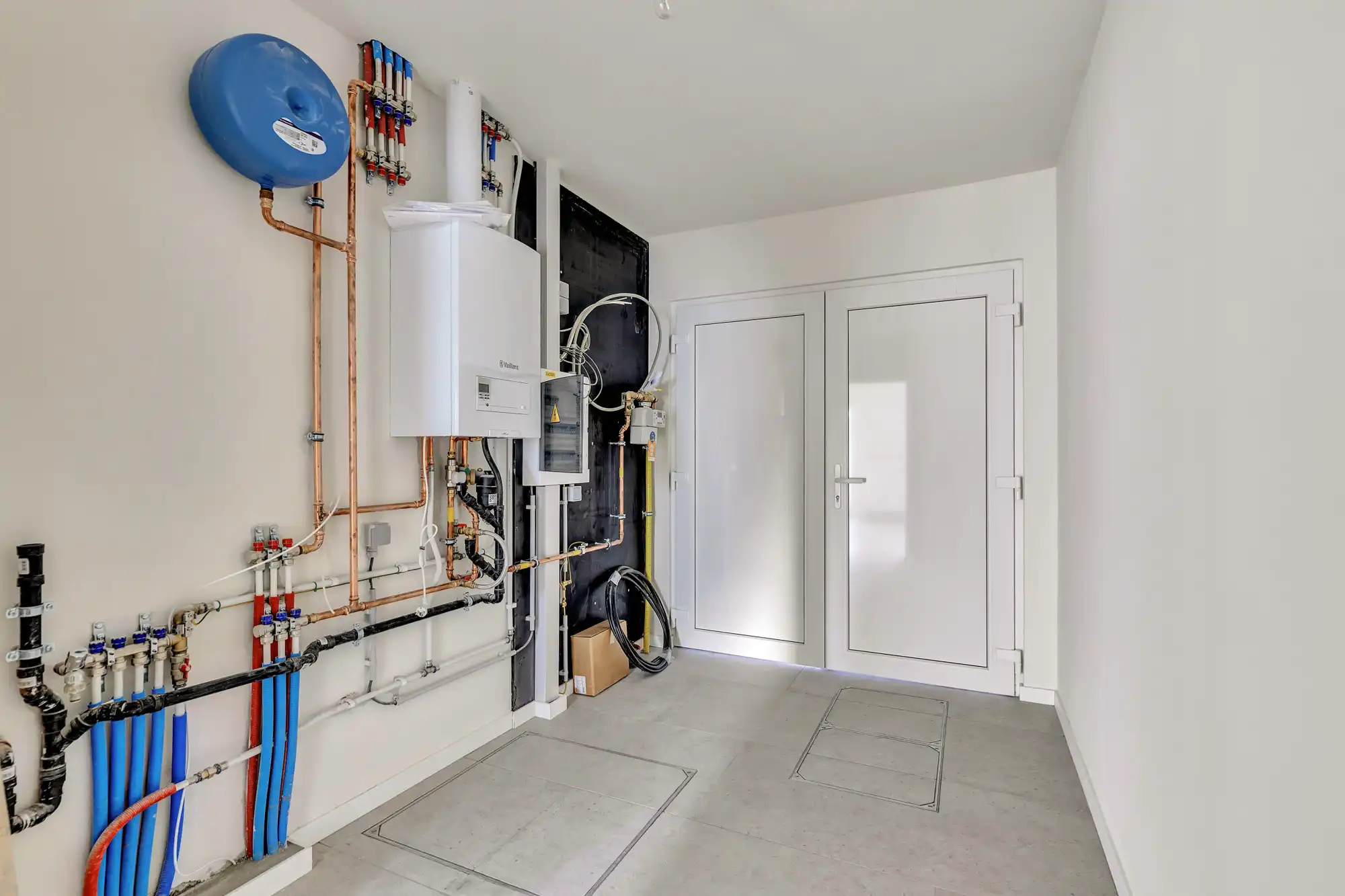 Volledig gerenoveerde woning met 4 slpks en tuin foto 8