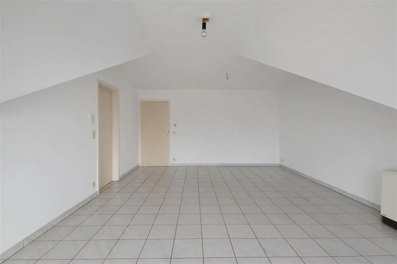 Lichtijke penthouse met terras en garagebox foto 3