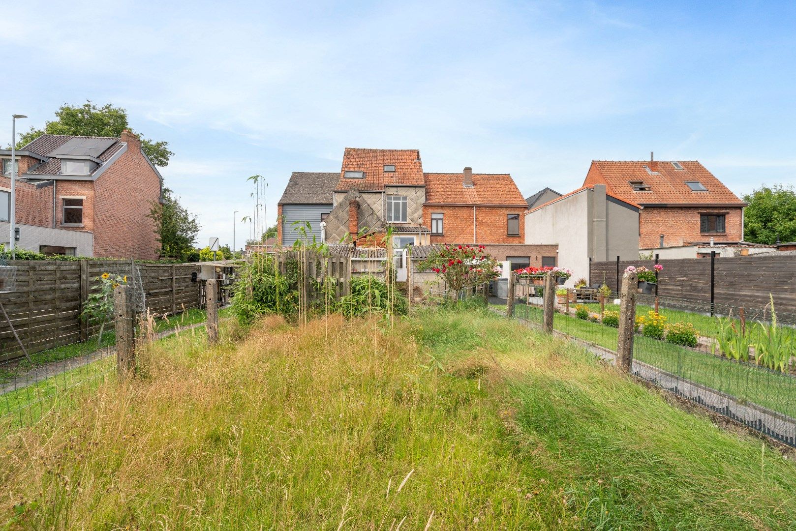 Te koop in Lokeren - Renovatieproject voor karaktervolle woning foto 15