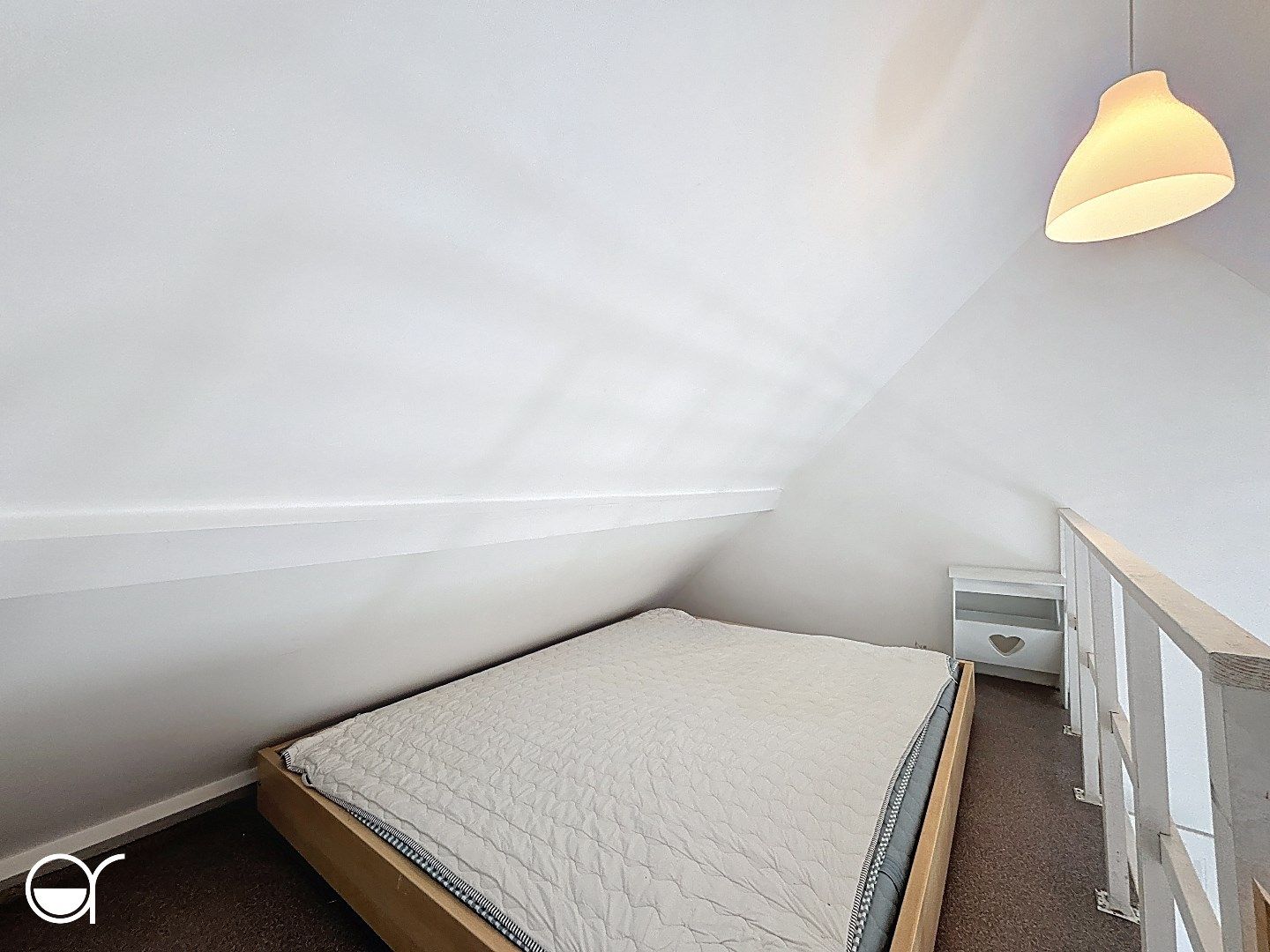 Rijwoning met terras en 3 slaapkamers foto 21