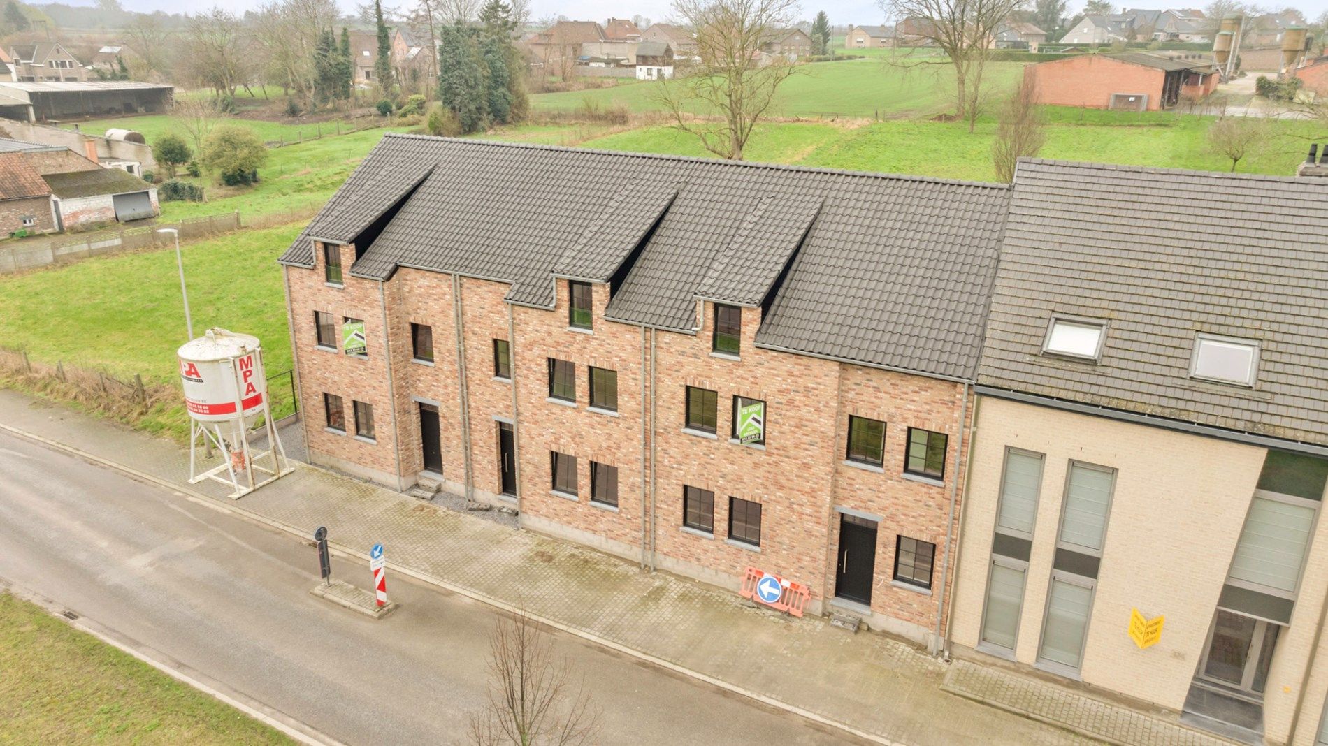 DRIE NIEUWE BEN-WONINGEN IN NEREM foto 3