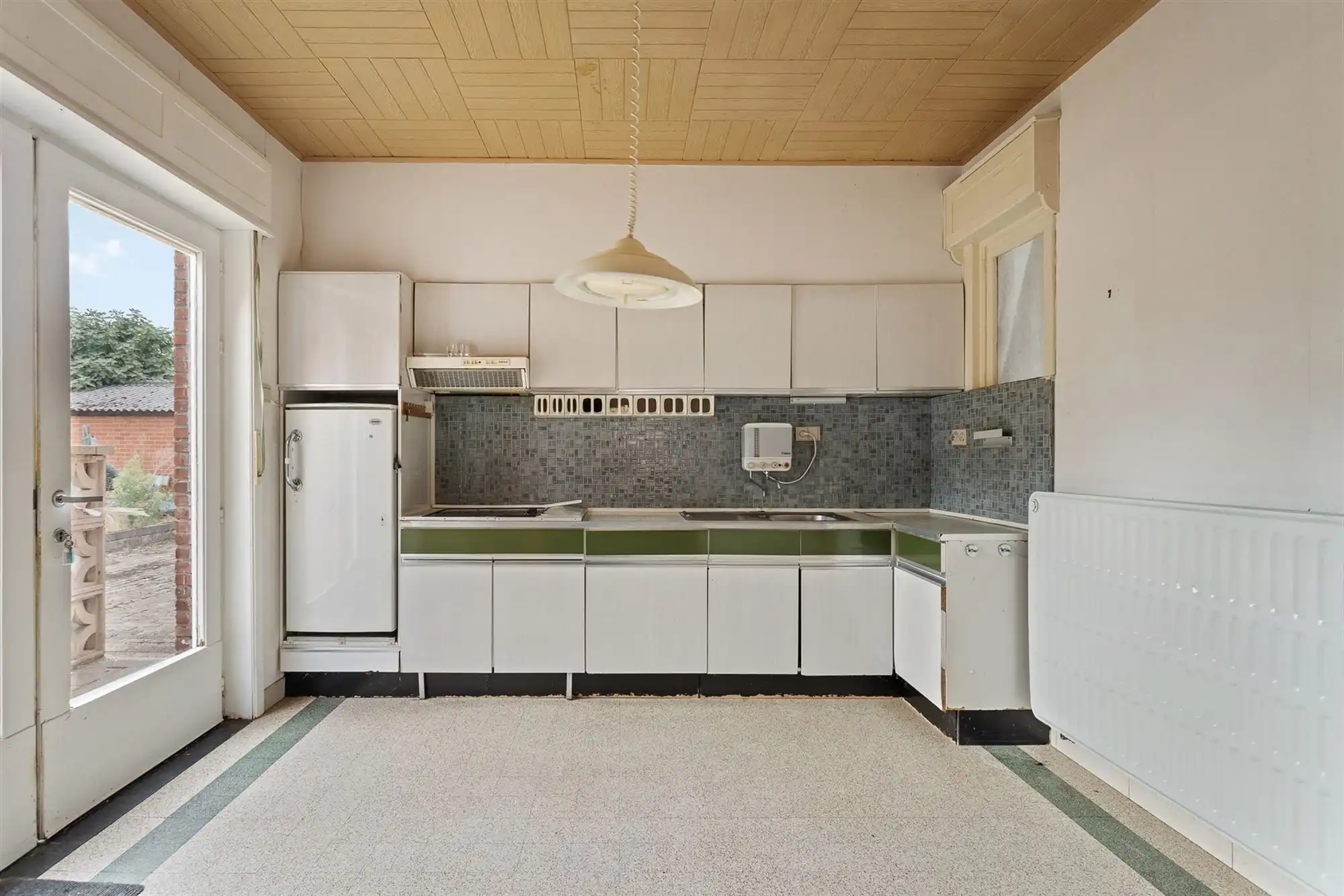 TE RENOVEREN OF TE SLOPEN WONING OP EEN PRACHTIG PERCEEL VAN 7841M² TE MEERHOUT foto 11