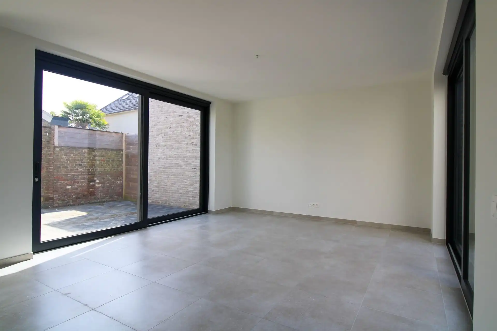 Instapklare patiowoning met 3 slaapkamers en 2 autostaanplaatsen in het rustige Uikhoven/Maasmechelen! foto 5