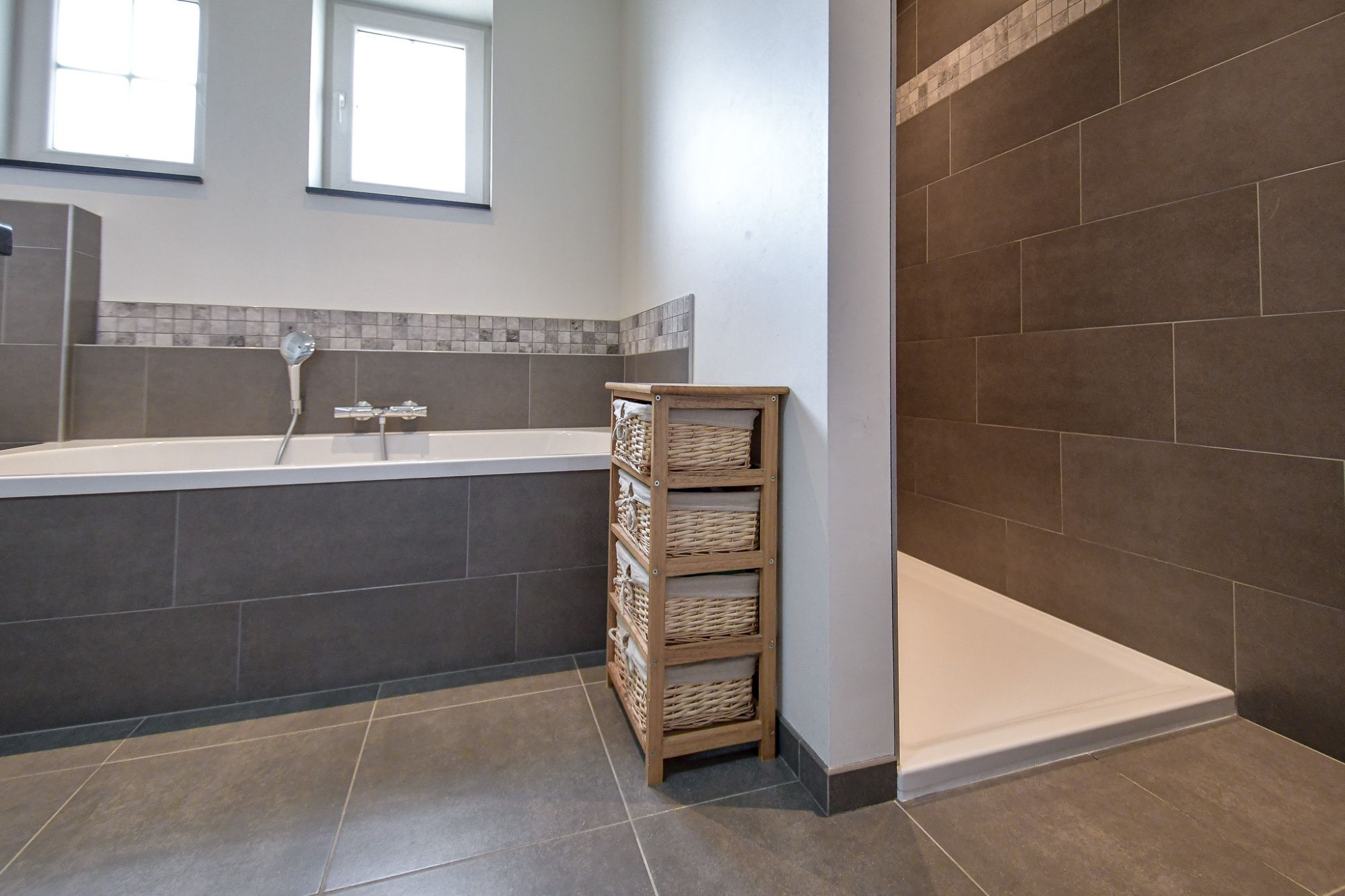 Recent hedendaags ingerichte woning (bj 2017) in een groene omgeving tussen Oedelem en Brugge foto 15