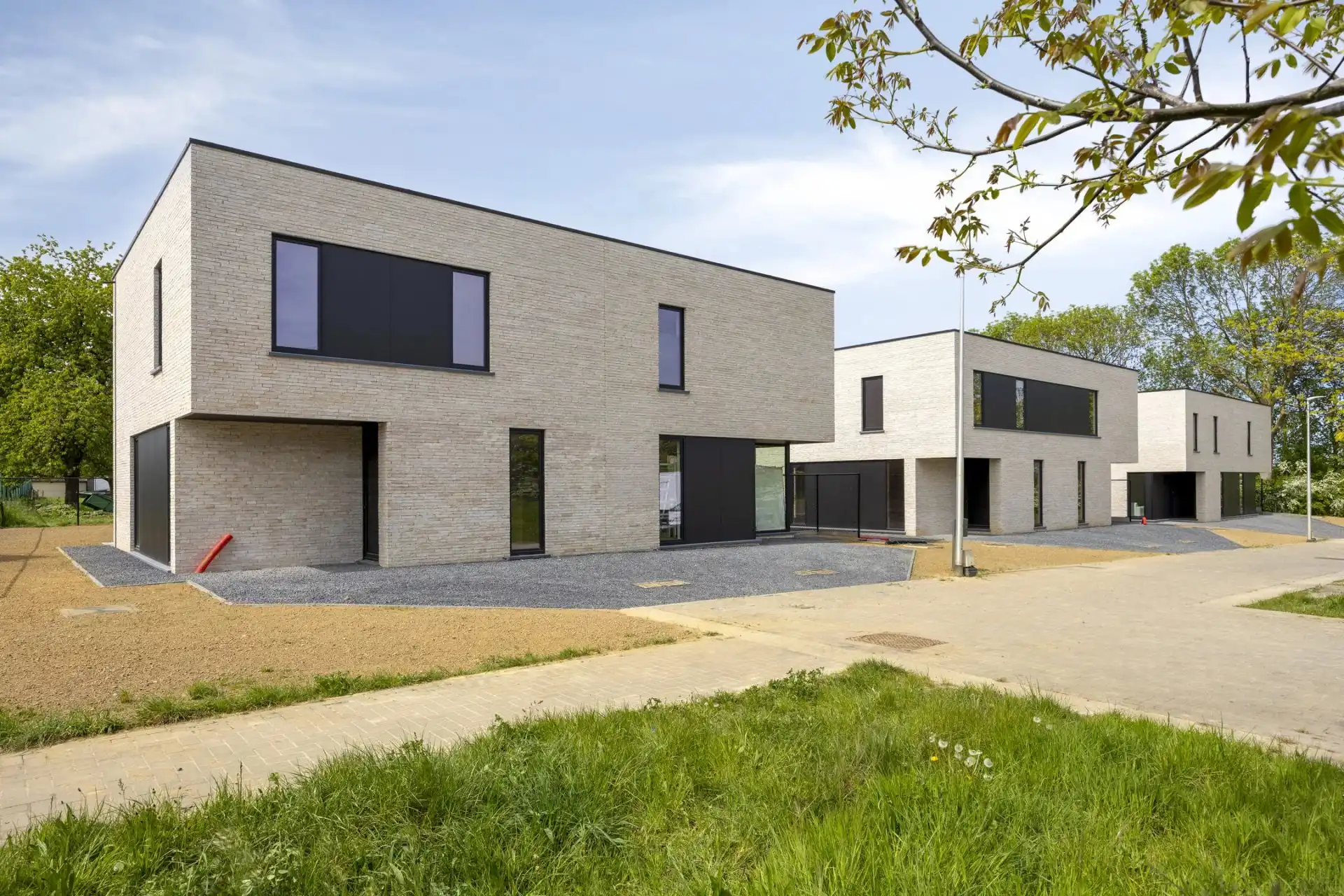 INSTAPKLARE NIEUWBOUWWONING MET 3 SLPK’S (LOT 8) IN MILLEN – RIEMST foto 38