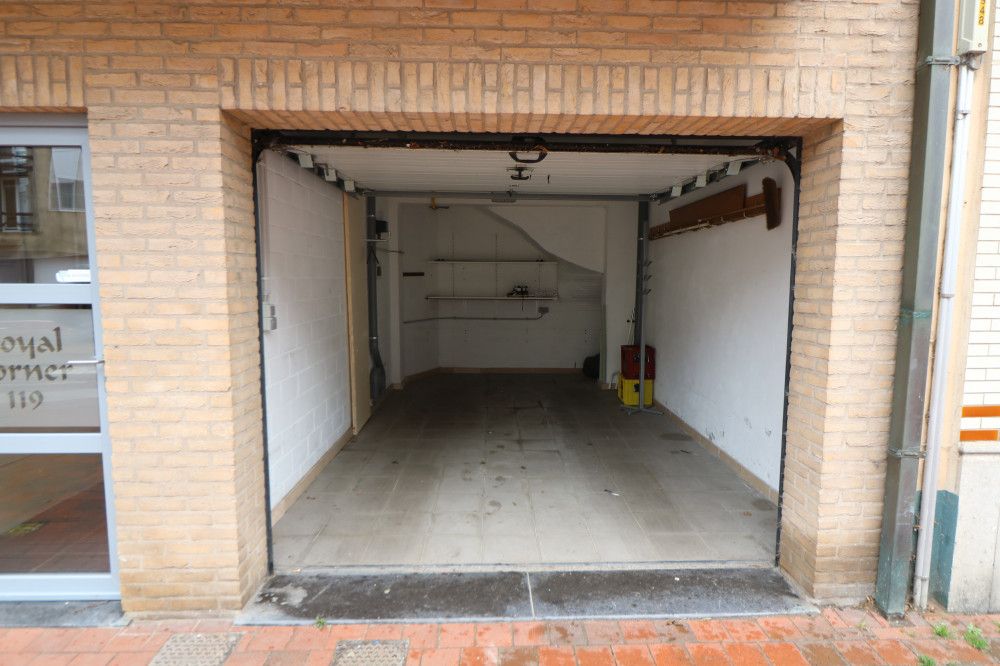 Gesloten garagebox foto 3