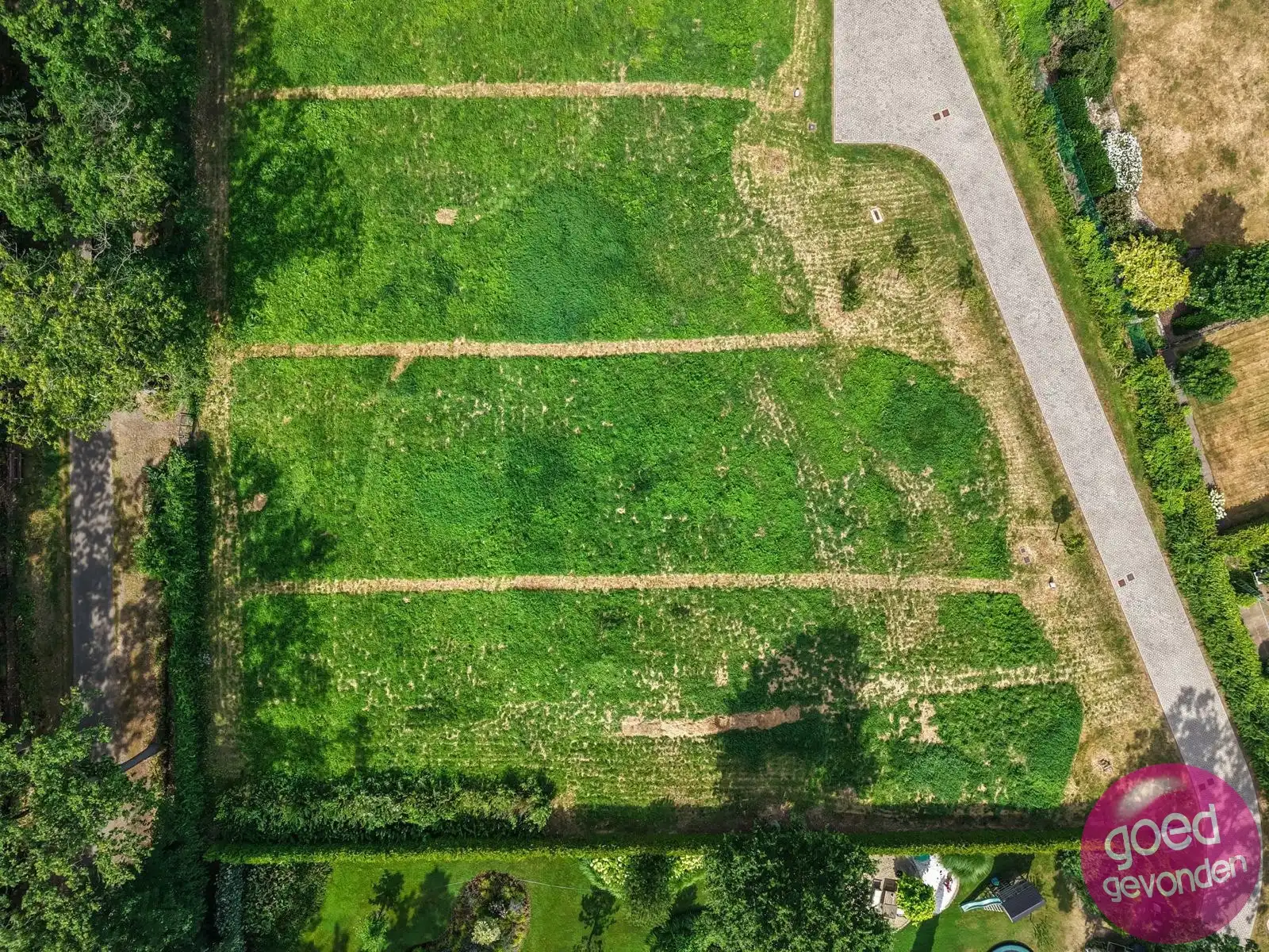 BOUWGROND van 10 ARE voor OB op TOPLIGGING - VERKEERSLUW  foto 7