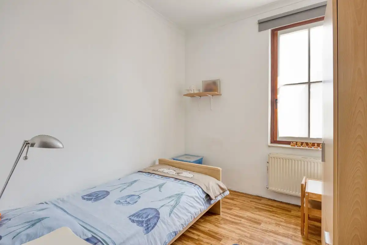 Schitterend gelegen woning met 4 slaapkamers, tuin en garagebox. foto 12