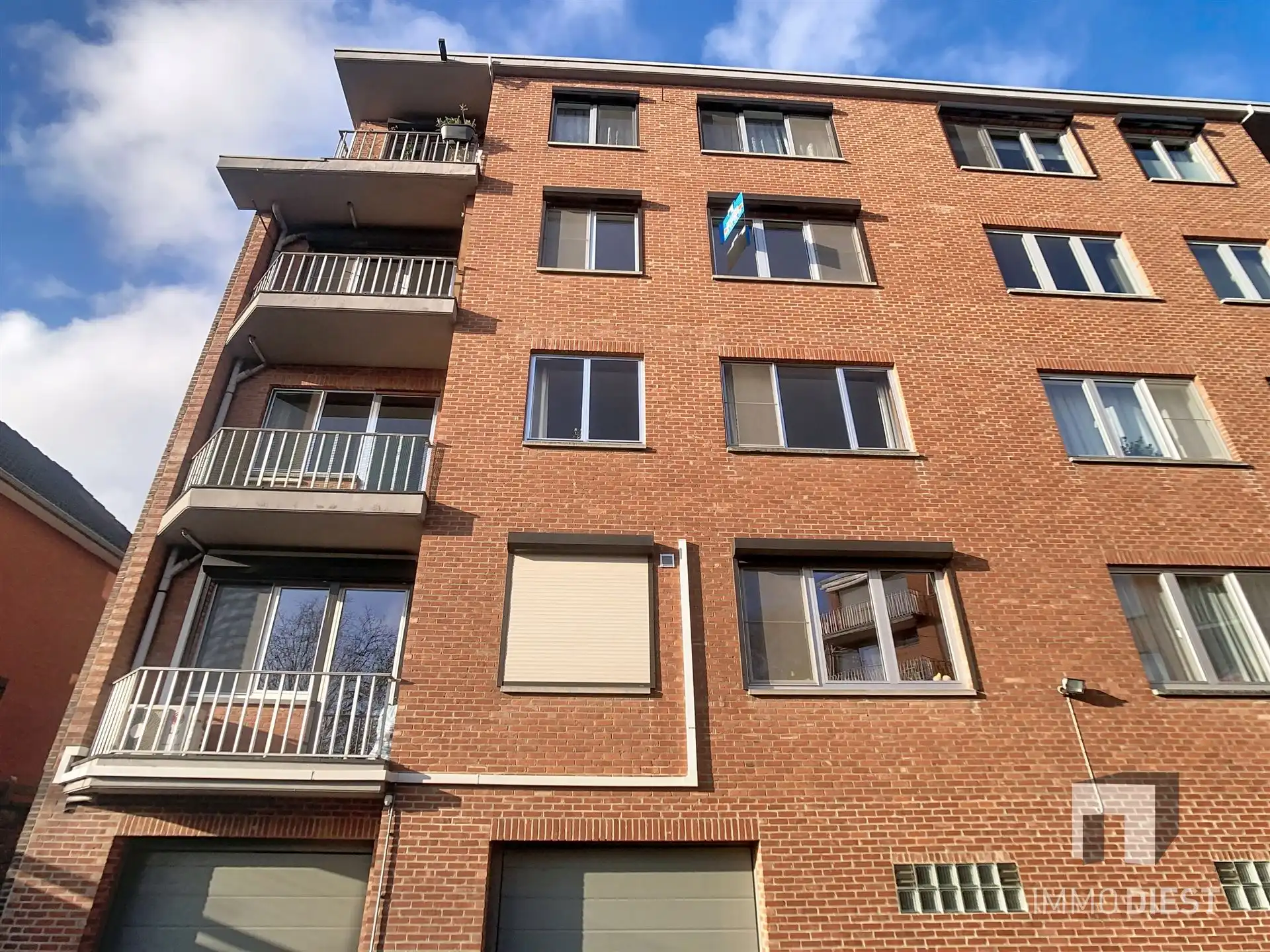 Uniek appartement (100 m²) met 3 slaapkamers, dubbele garage, lift en kelder op een toplocatie in Leuven! foto 37