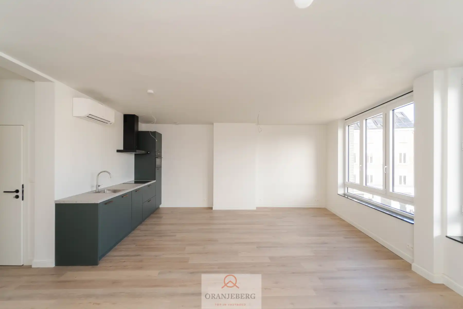 Modern 3 Slpk-appartement te Kramersplein (127 m²) foto 2