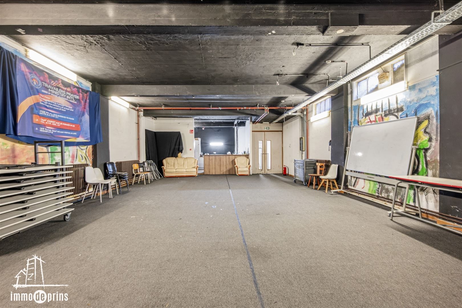 Kantoorgebouw voor diverse doeleinden foto 12