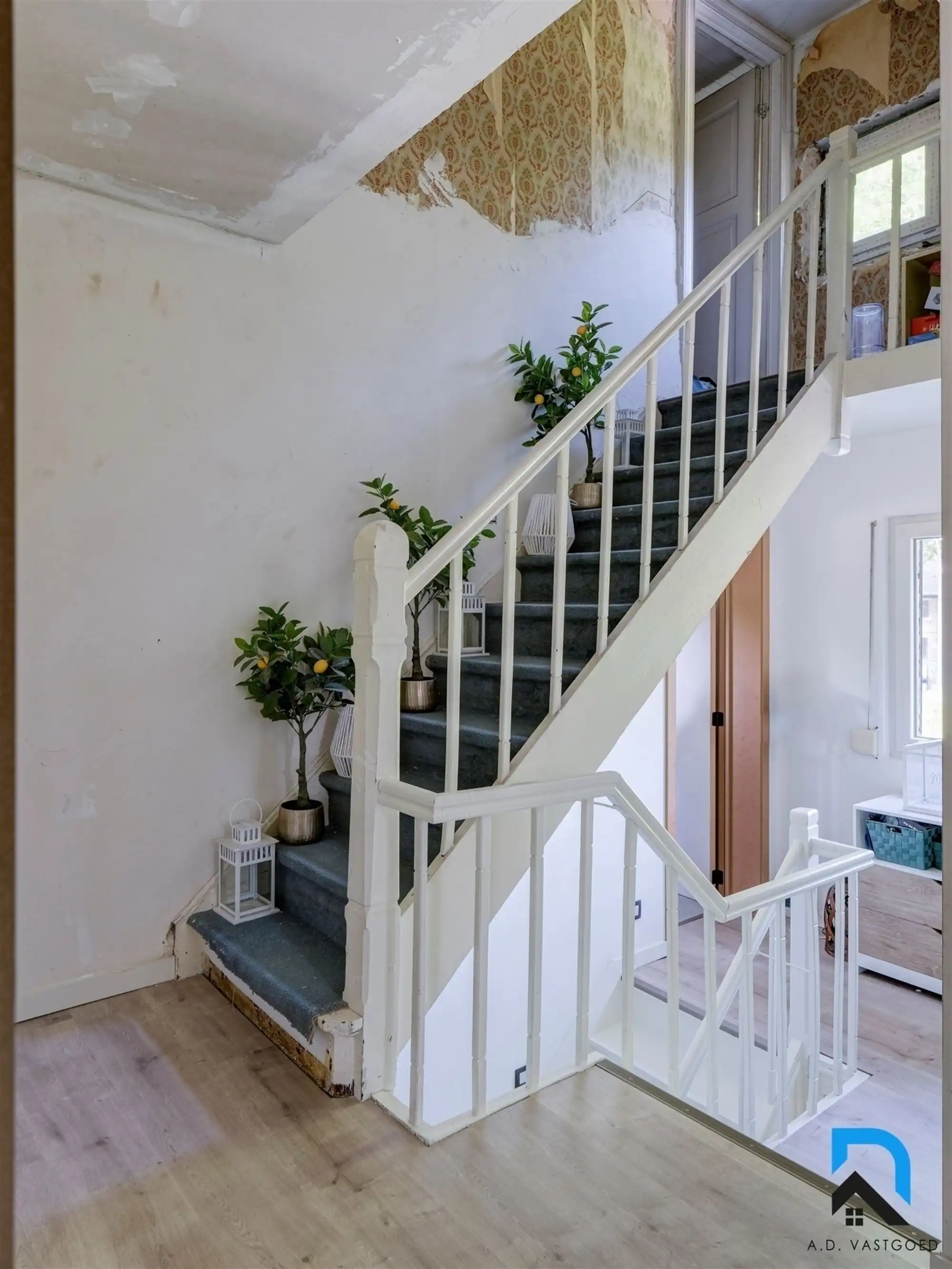 Woning met 5 slaapkamers op riant hoekperceel foto 16