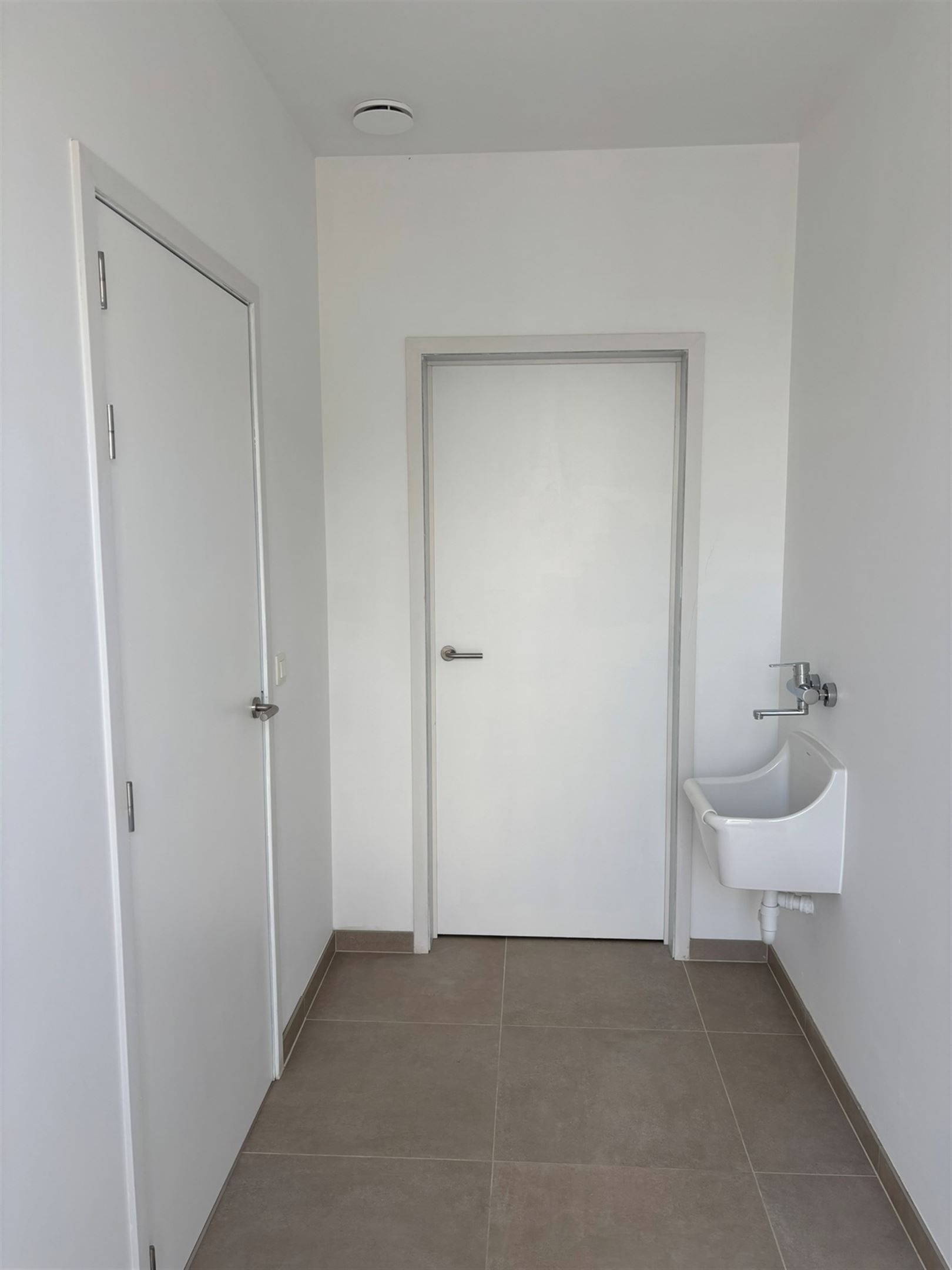 Bungalow met garage foto 16