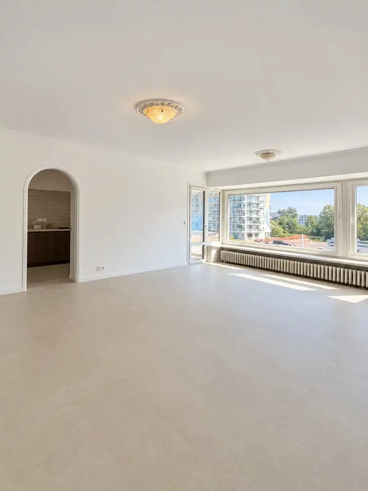 Appartement te huur Troonstraat 53/03.01 - 8400 Oostende