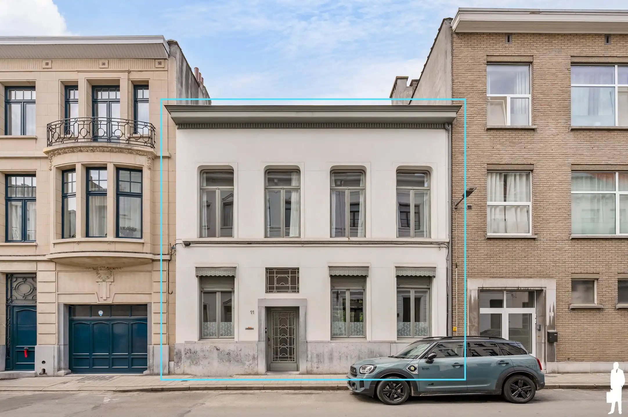 Karaktervolle herenwoning met tuin in Antwerpen foto {{pictureIndex}}