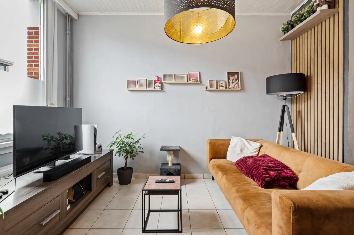 Leuke rijwoning met 2 slaapkamers op toplocatie te Kessel foto 4