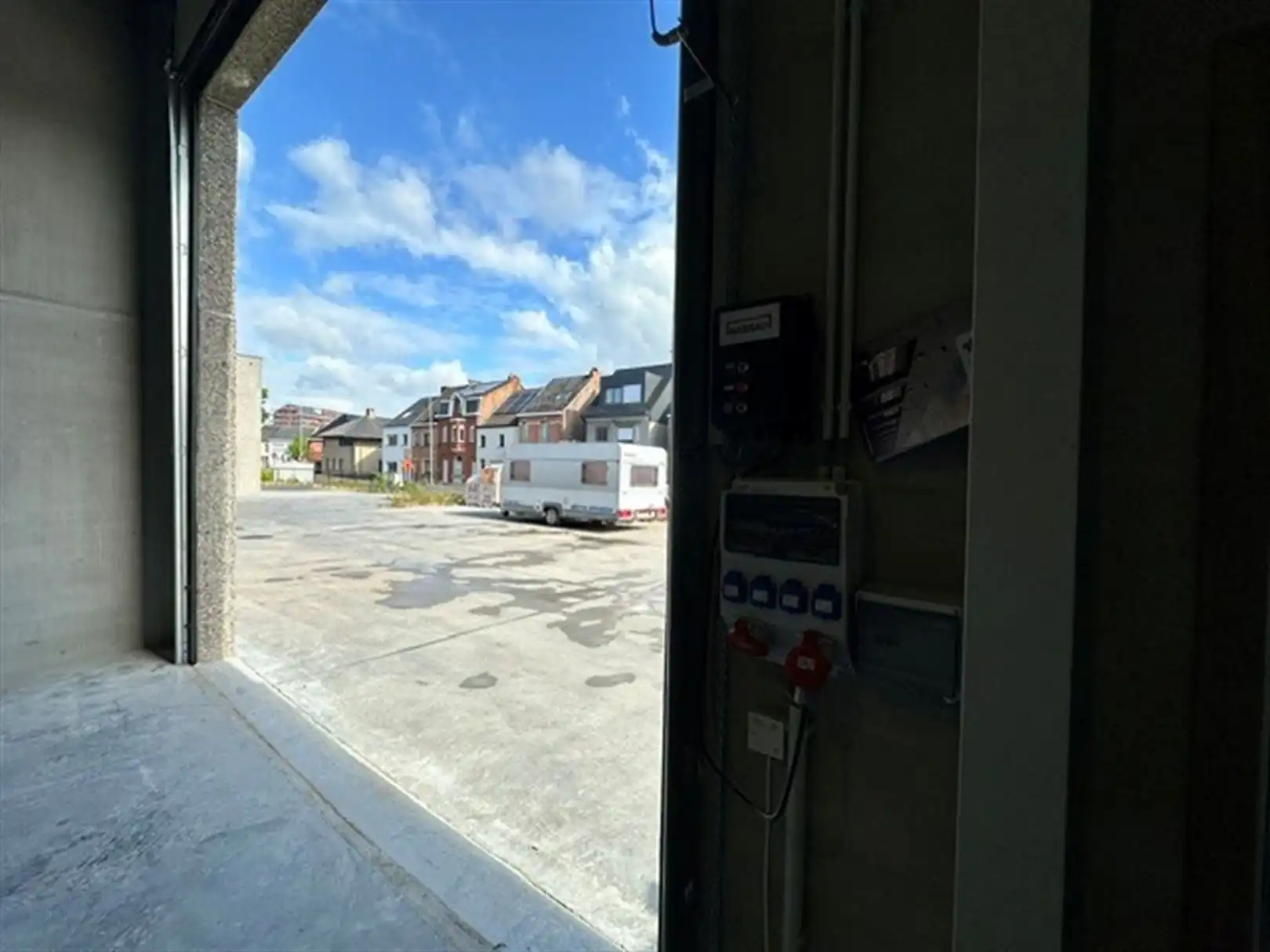 Nieuwbouw magazijn te huur 193m² te Sint-Gillis-bij-Dendermonde (Unit 6) foto 3