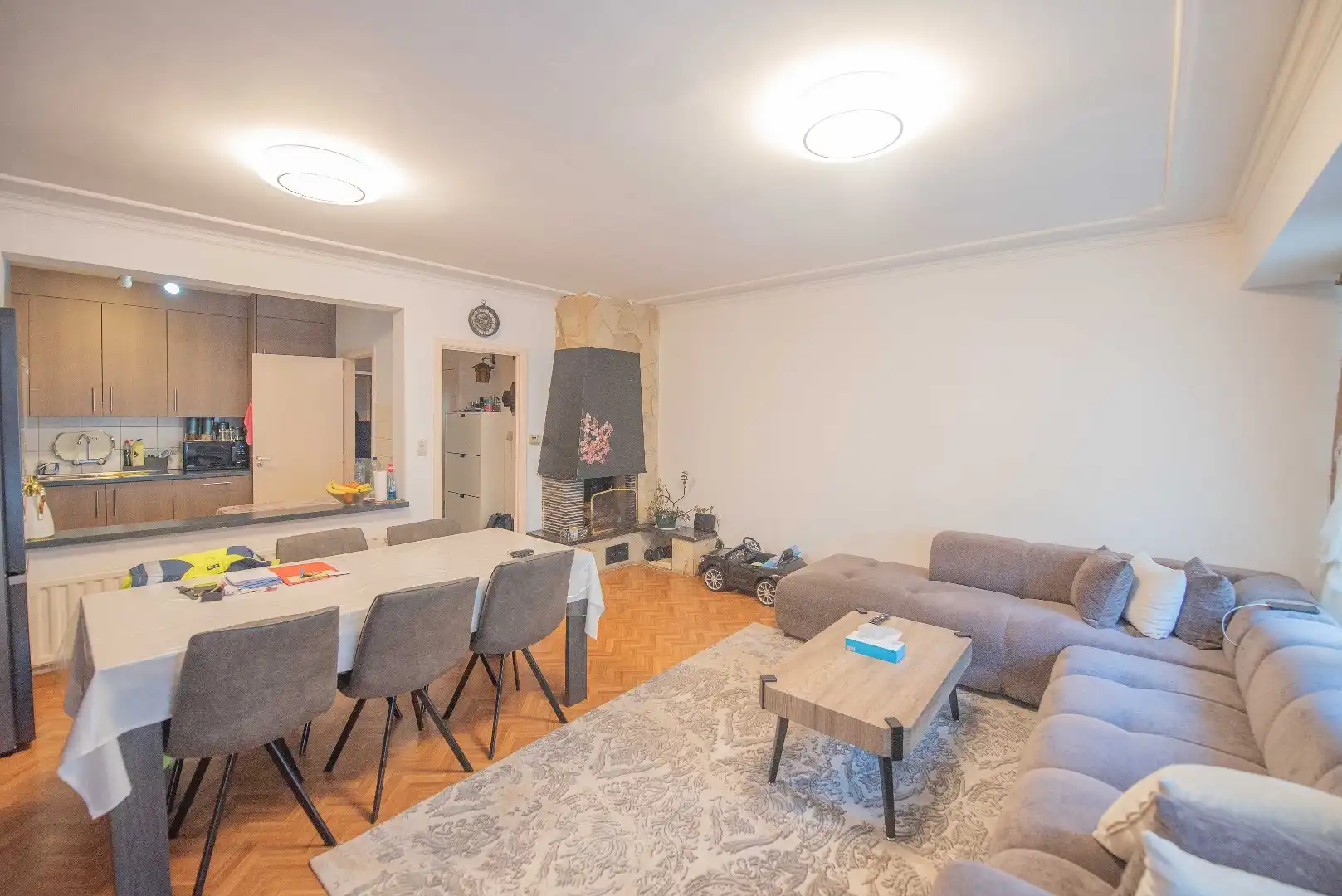 OOSTENDE - BELLE EPOQUEWIJK DICHTBIJ BIBLIOTHEEK, ZEEDIJK EN DE JAPANSE TUIN foto 7