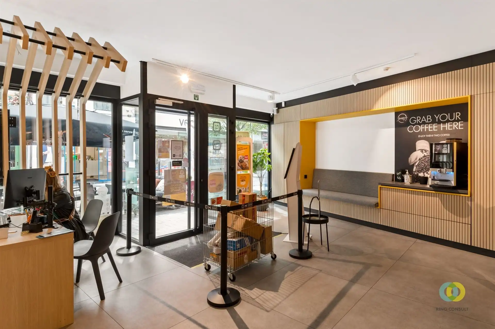 gebouw voor gemengd gebruik foto 4