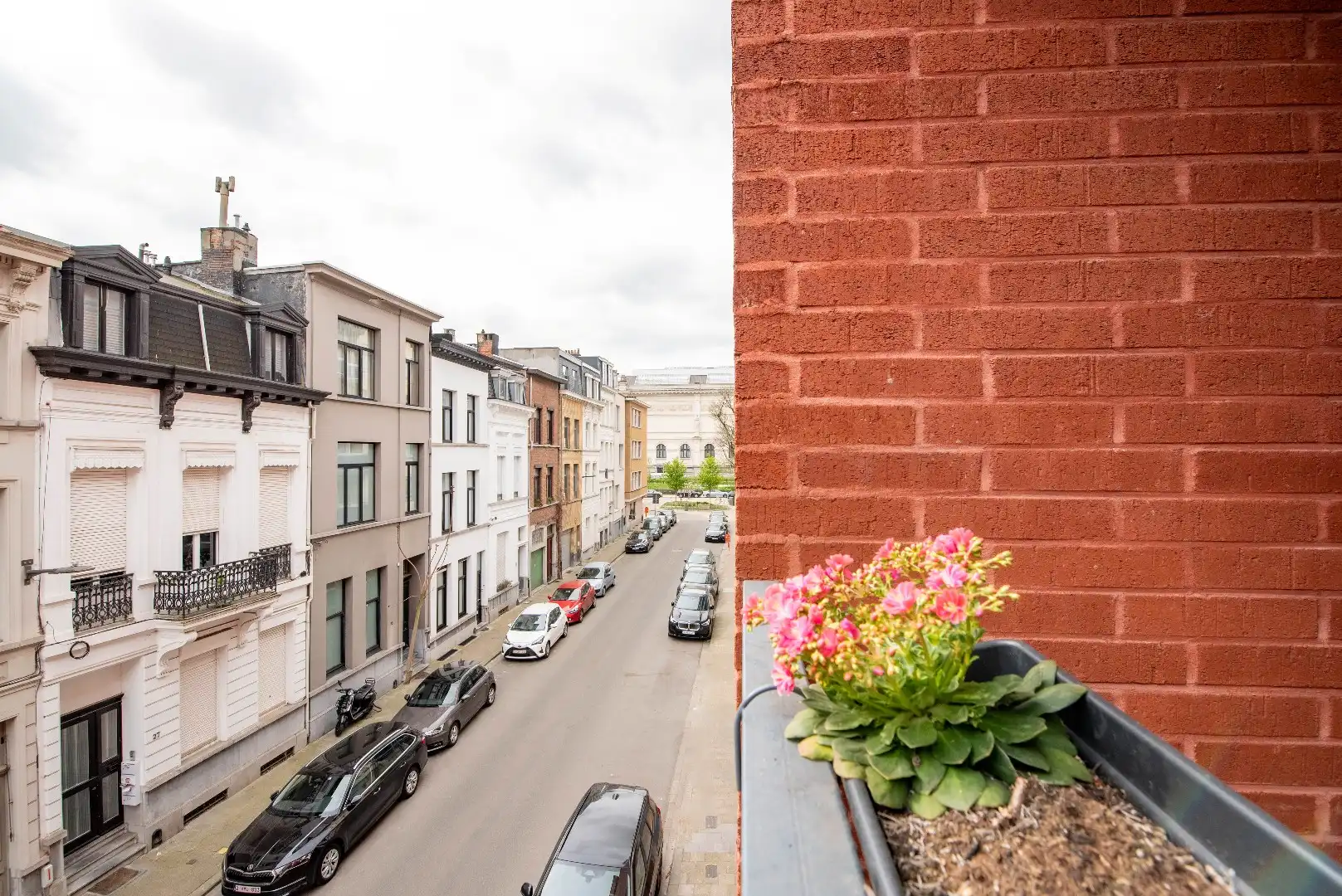 Ruim appartement in iconisch gebouw op het Zuid foto 7