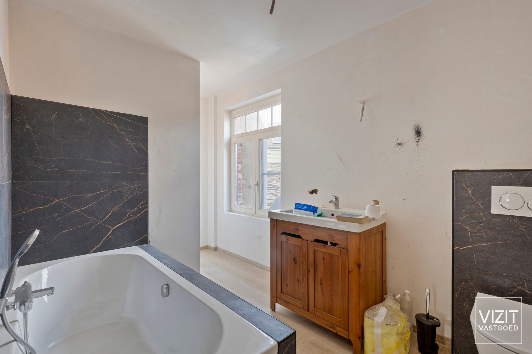 Te renoveren woning met grote tuin nabij centrum Ninove foto 10