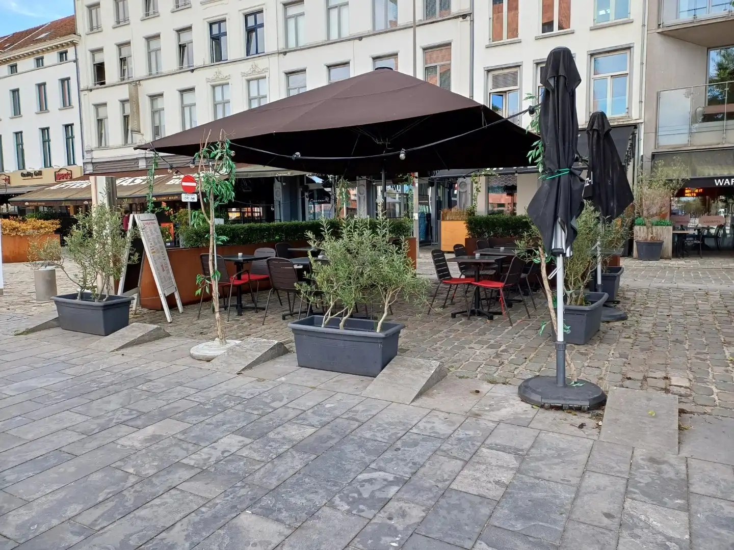 Instapklaar horeca pand op het Eilandje. foto 3