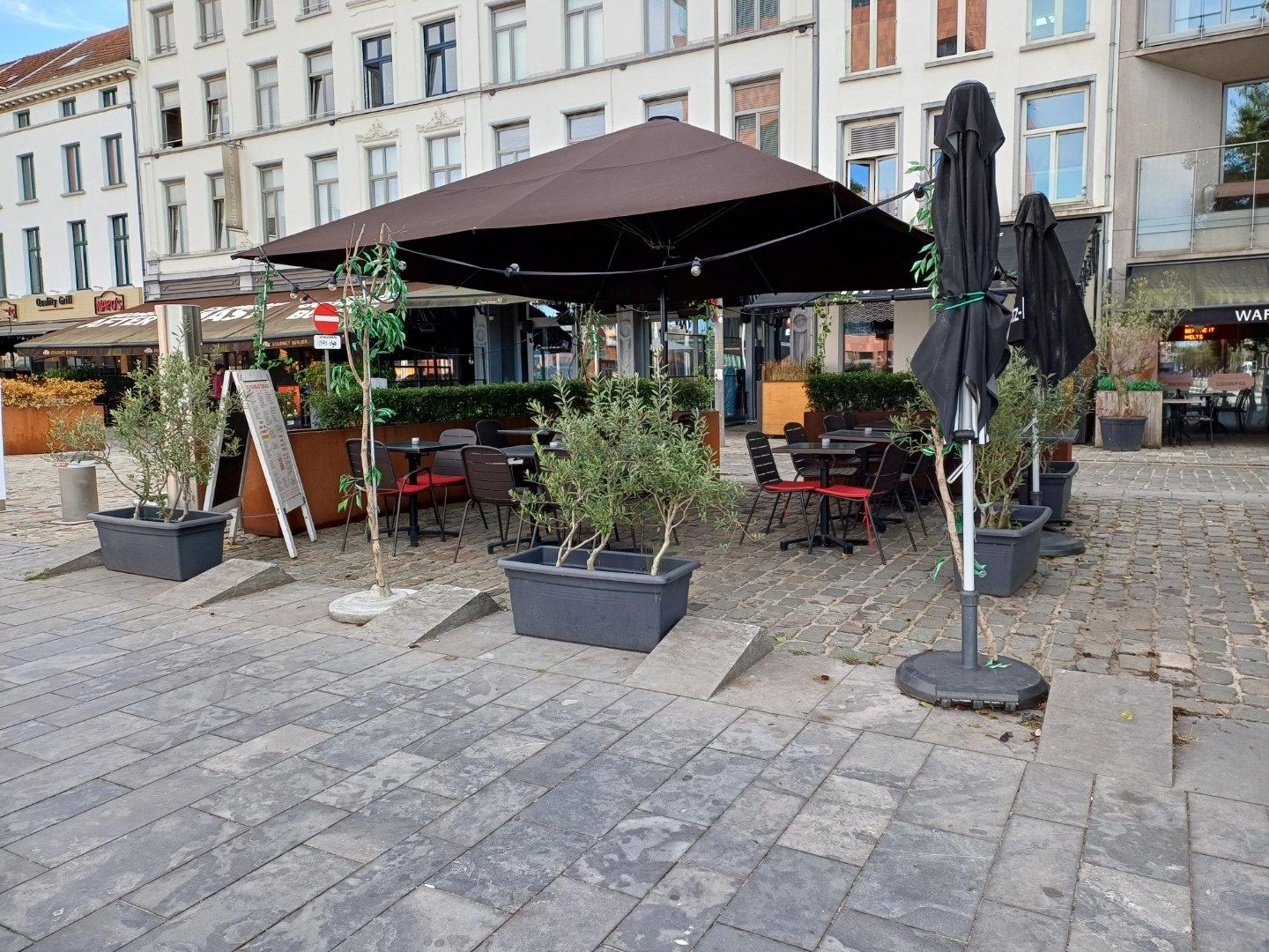 Instapklaar horeca pand op het Eilandje. foto 3