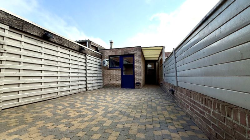 Gezellige te renoveren rijwoning met 4 kamers en garage foto 15