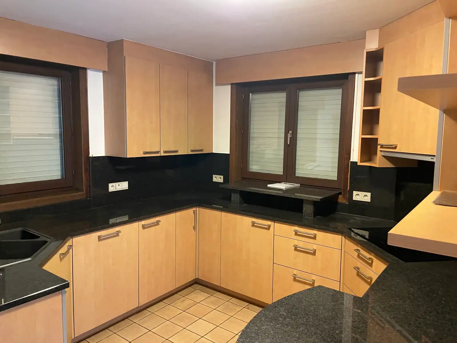 Leemans immobiliën biedt u deze woning aan op een centrale ligging in Asse foto 7