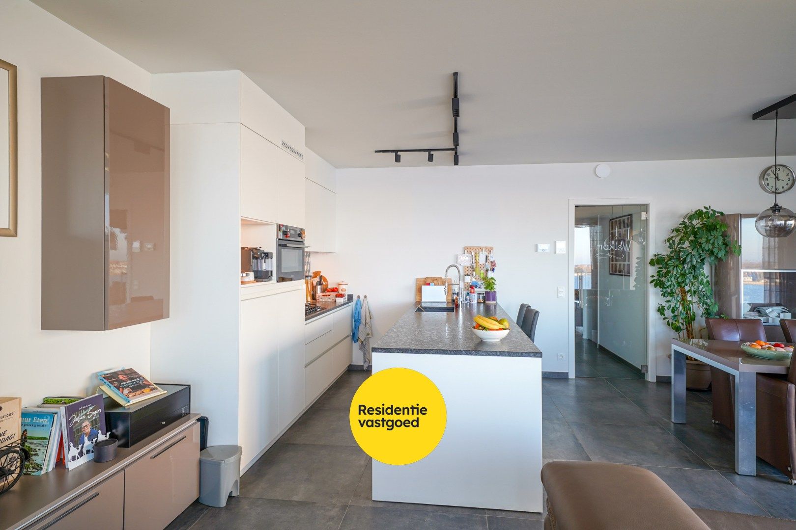 Modern energiezuinig 2-slaapkamerappartement met zicht op de Spuikom foto 8