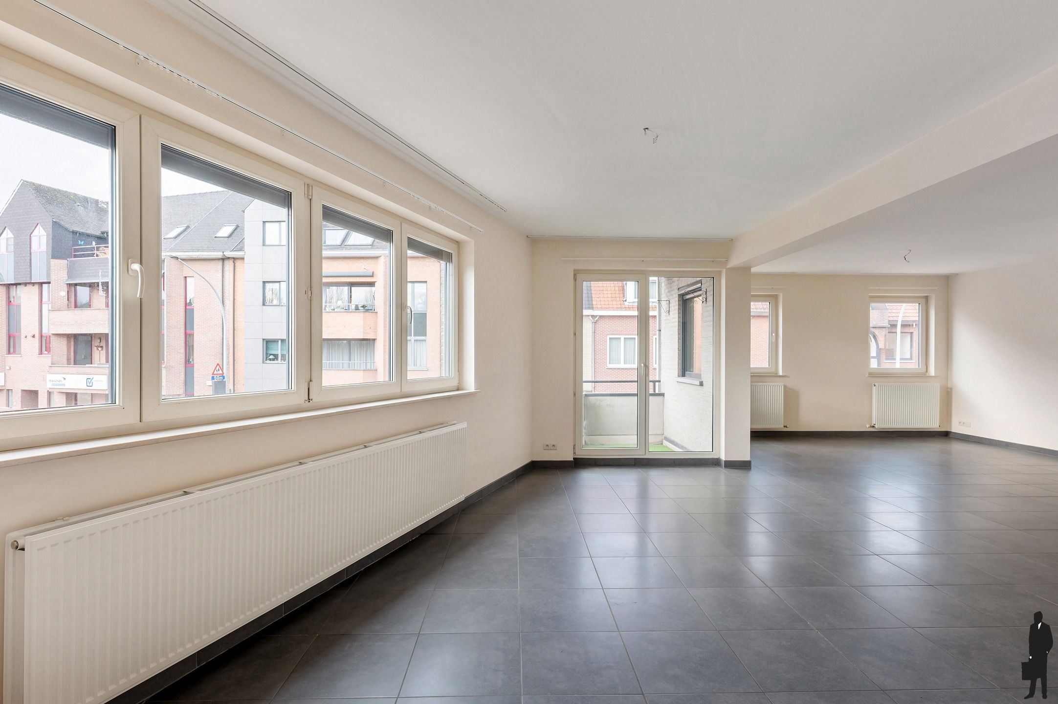 Stijlvol en zonnig appartement met 3 slpk.,2 badk. in Poppel foto 7