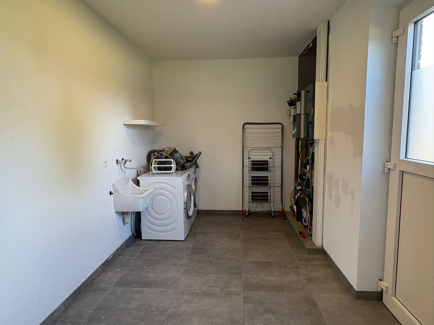 Ruime woning met 3 / 4 slpks centraal gelegen in Leopoldsburg !  foto 8