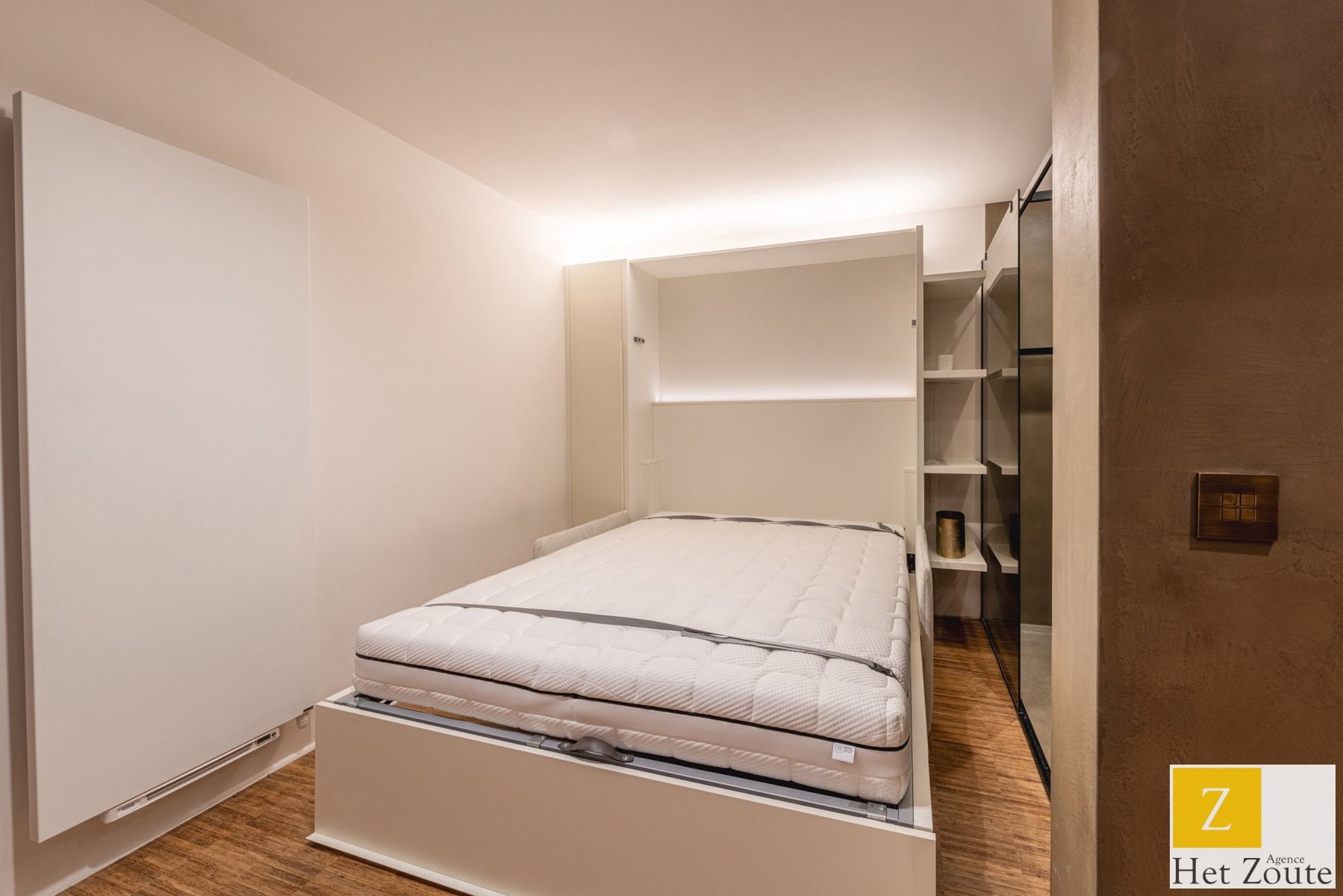 Handelspand met studio op uitstekende ligging te Knokke foto 9
