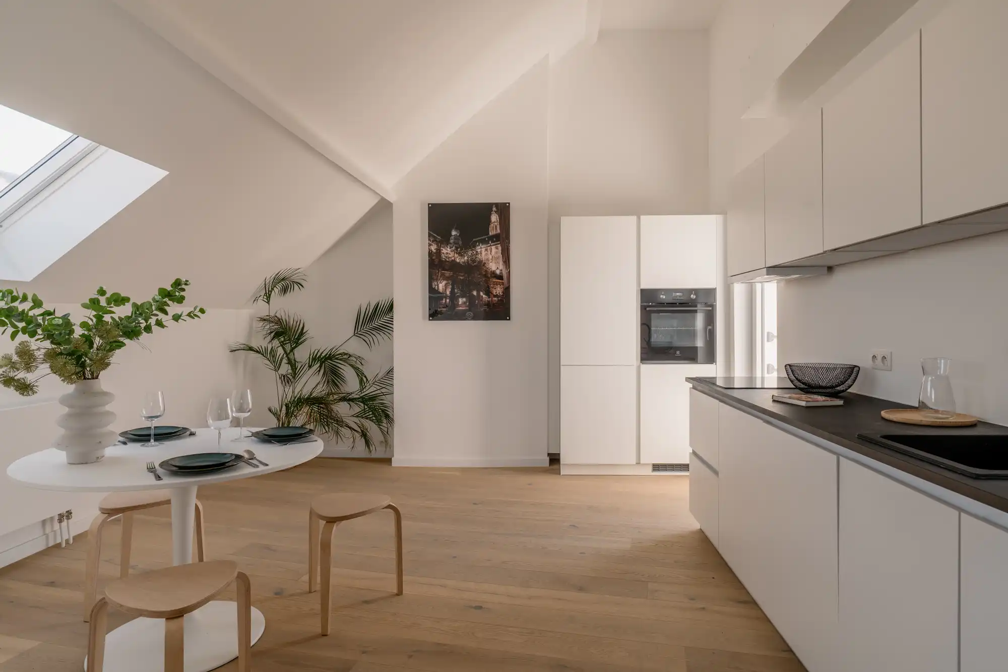 Kwaliteit in de no(c)k… Knock, knock, knockin’ on heaven’s door van dit licht dakappartement nabij de Slachthuiswijk foto 3