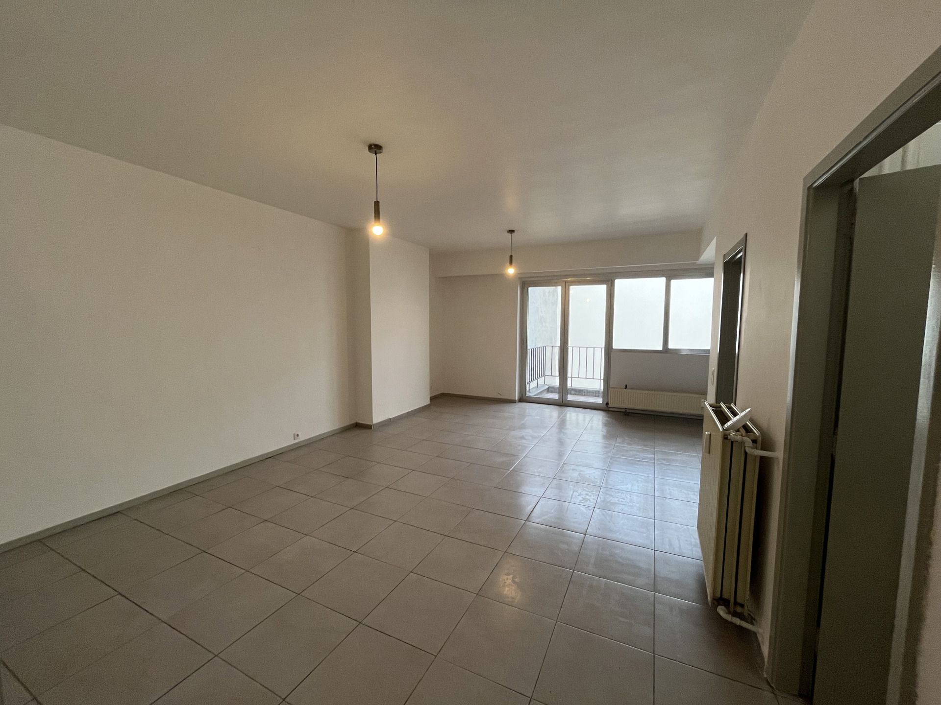 Een ruim éénslaapkamerappartement gelegen op een uitstekende locatie nabij het Centraal Station. foto 2