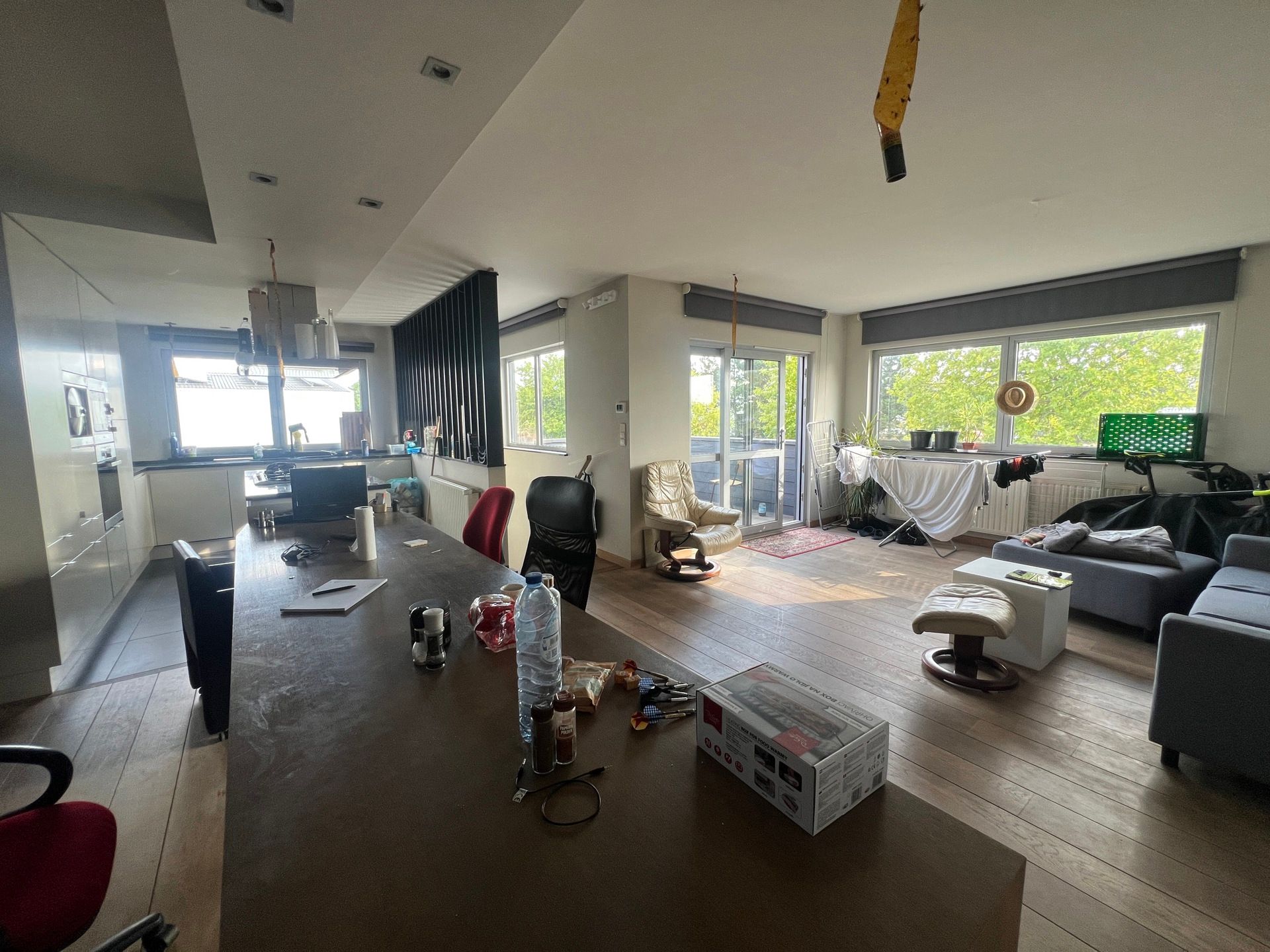 SEMI-INDUSTRIEEL GEBOUW MET APPARTEMENT foto 11